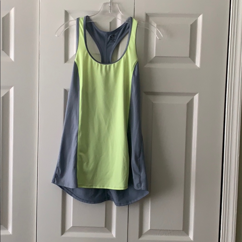 Workout top